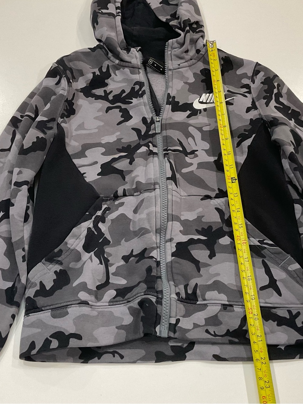 Nike Boys Gray Black Camo Full Zip Hoodie Sweatshirt Fleece Lined - Picture 8 of 8